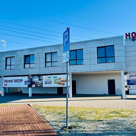 Hotel Mop Olesnica Mala Kurowskie Chalupy Dış mekan fotoğraf